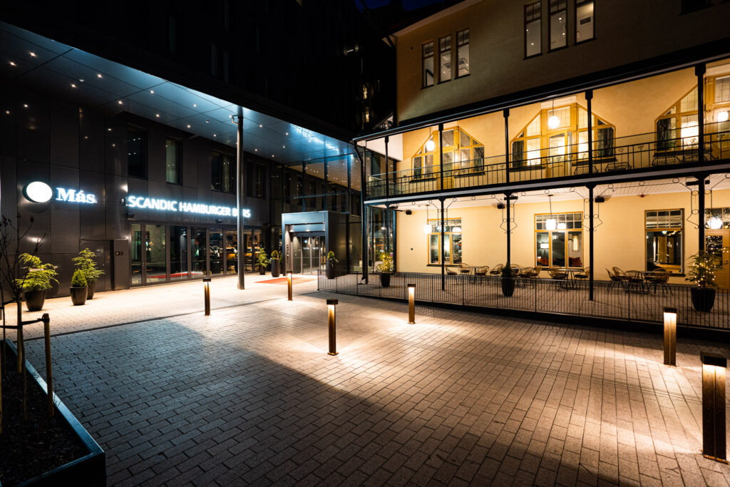 Scandic Hamburger Börs, kivi- ja viherrakentaminen