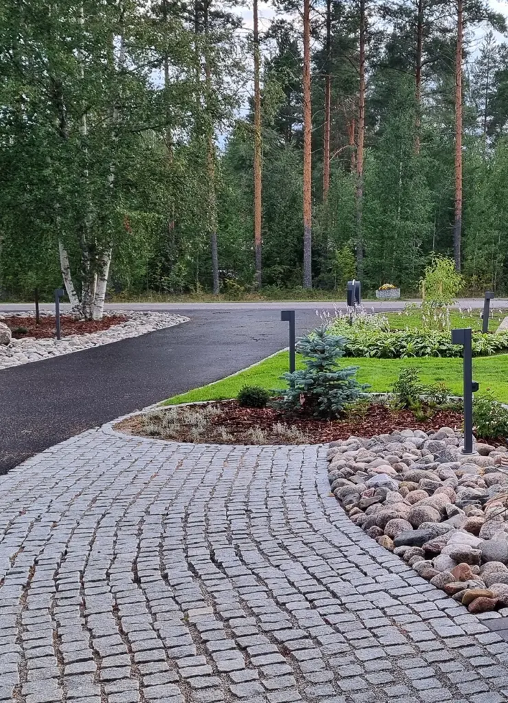 entti design pihasuunnittelu, ajotie, tonttien liittymätie